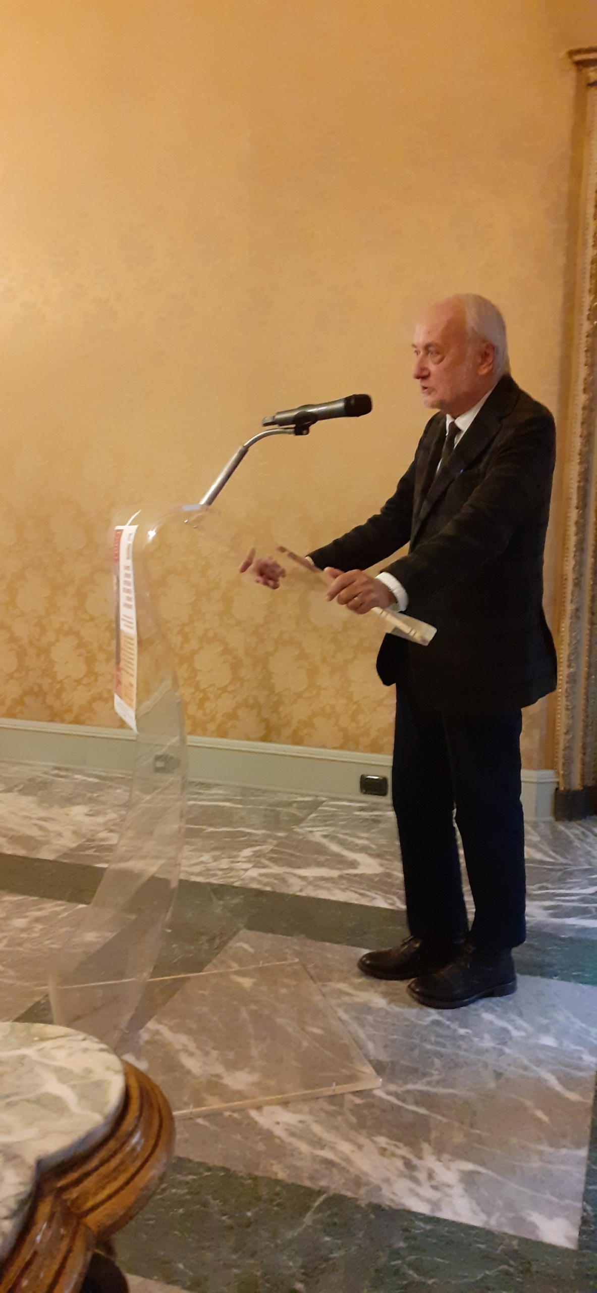 Foto Relatore al convegno su Lucio Libertini a Torino